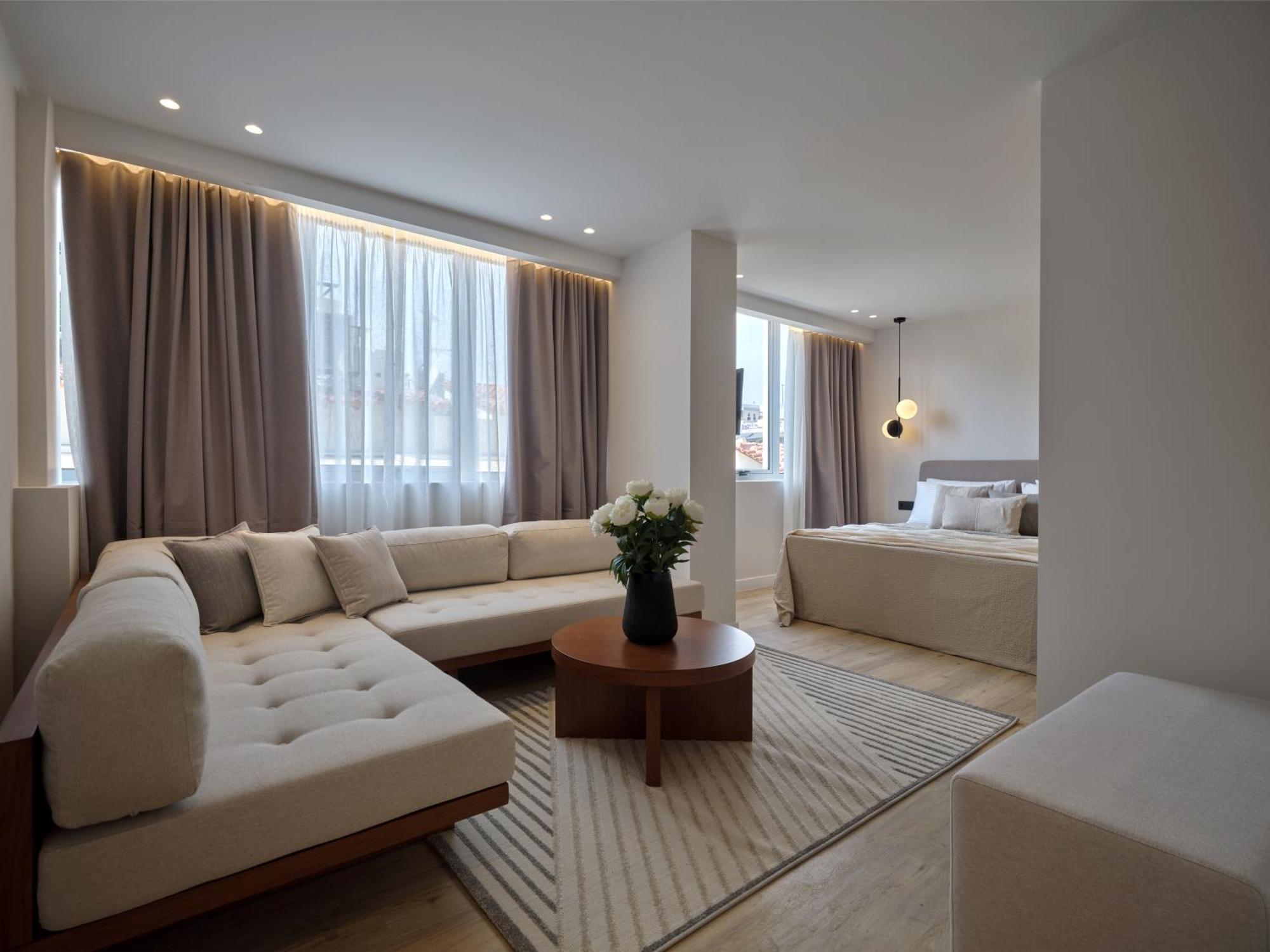 Haya Athens Loftie Suites Экстерьер фото