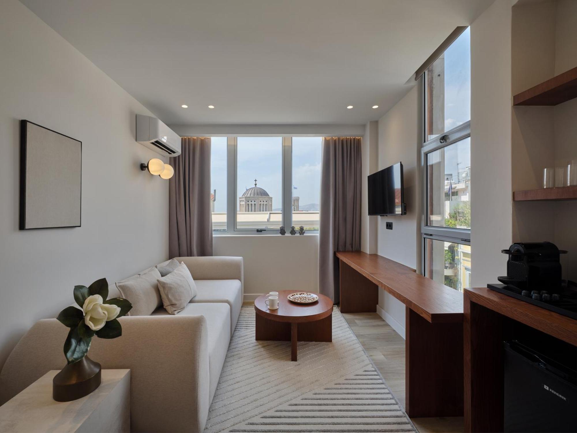 Haya Athens Loftie Suites Экстерьер фото
