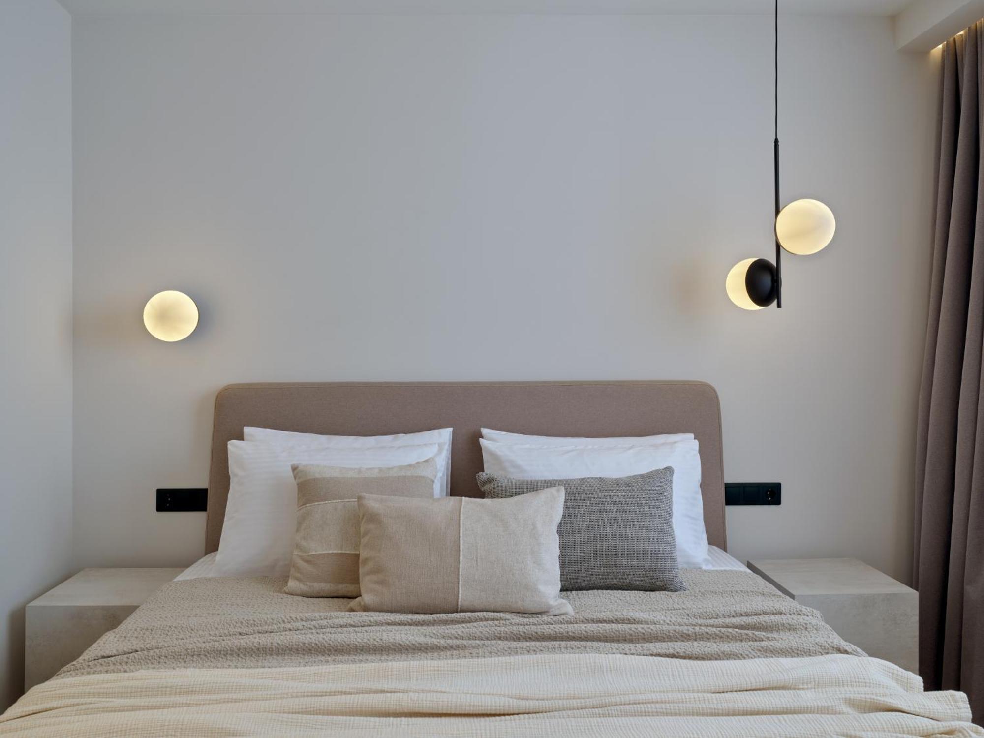 Haya Athens Loftie Suites Экстерьер фото